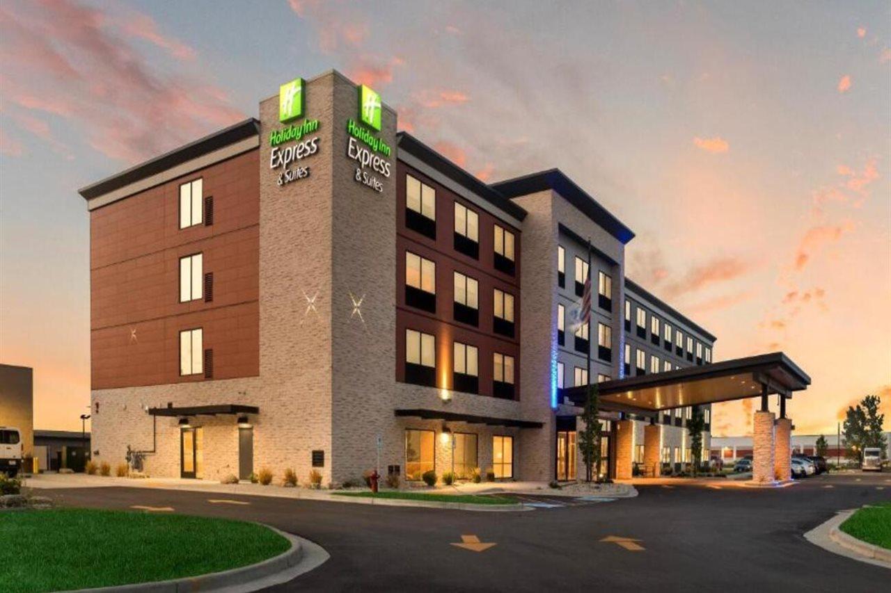 Holiday Inn Express & Suites Racine By Ihg Eksteriør billede